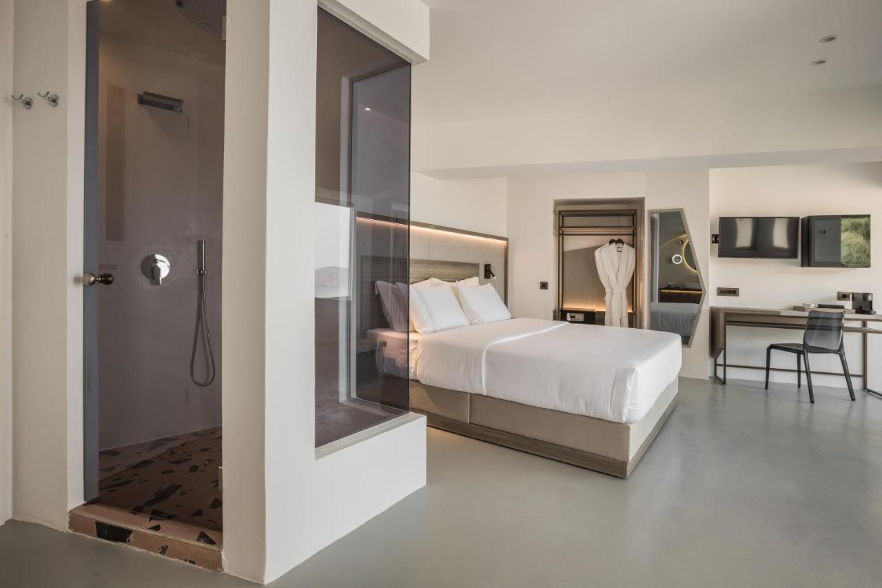 Sun Rocks Boutique Hotel (Adults Only) ฟิรอสเตฟานี ภายนอก รูปภาพ