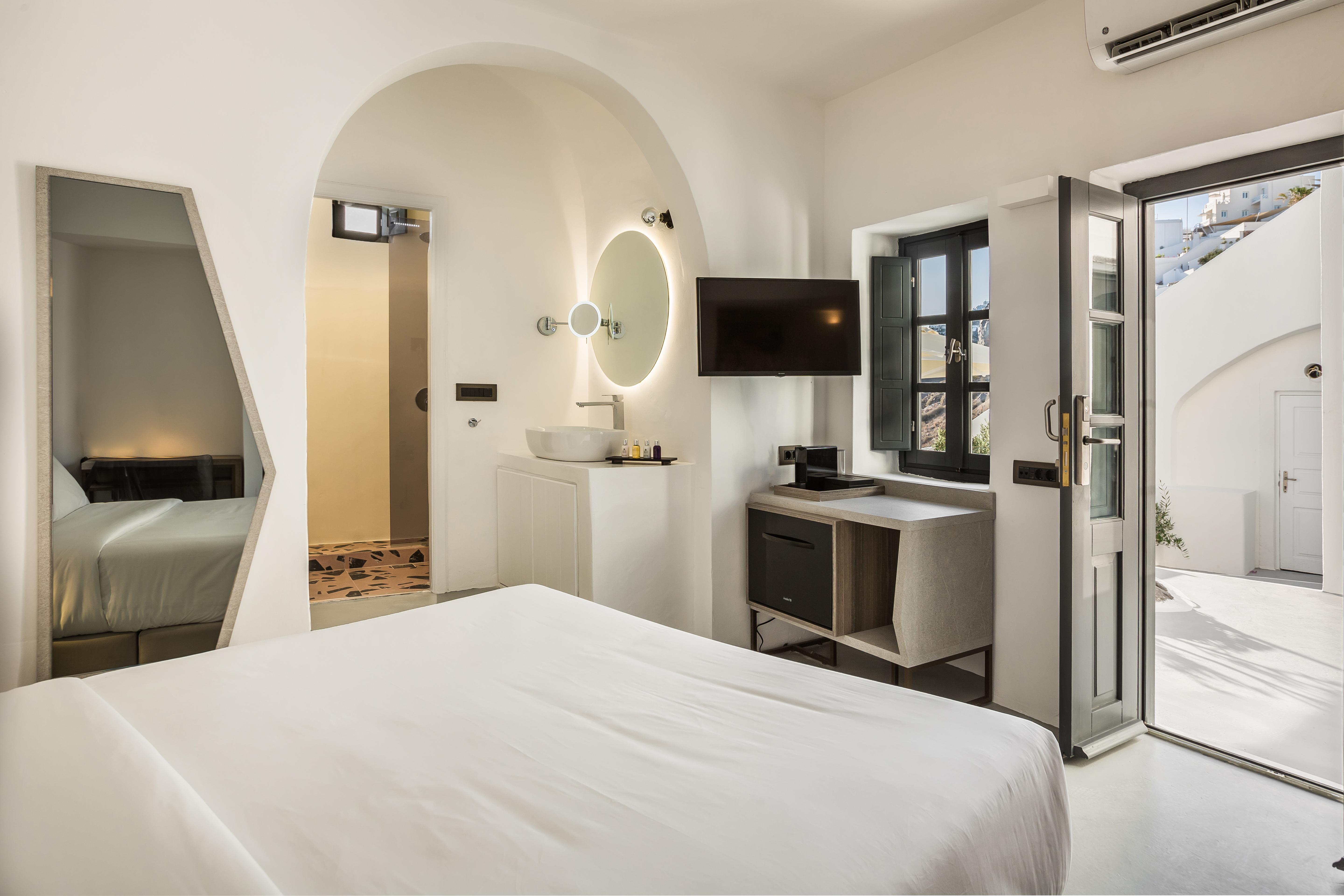 Sun Rocks Boutique Hotel (Adults Only) ฟิรอสเตฟานี ภายนอก รูปภาพ