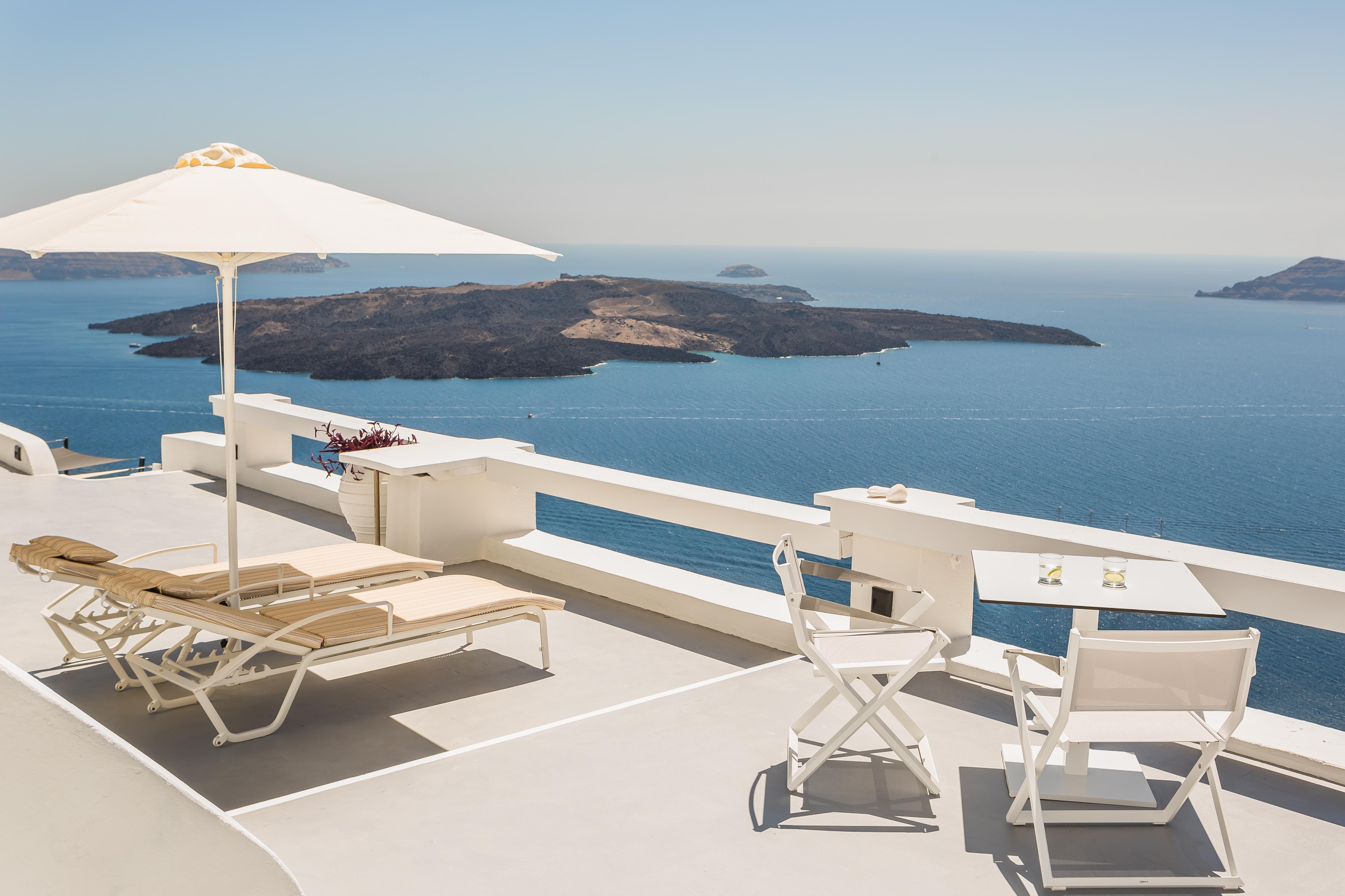 Sun Rocks Boutique Hotel (Adults Only) ฟิรอสเตฟานี ภายนอก รูปภาพ