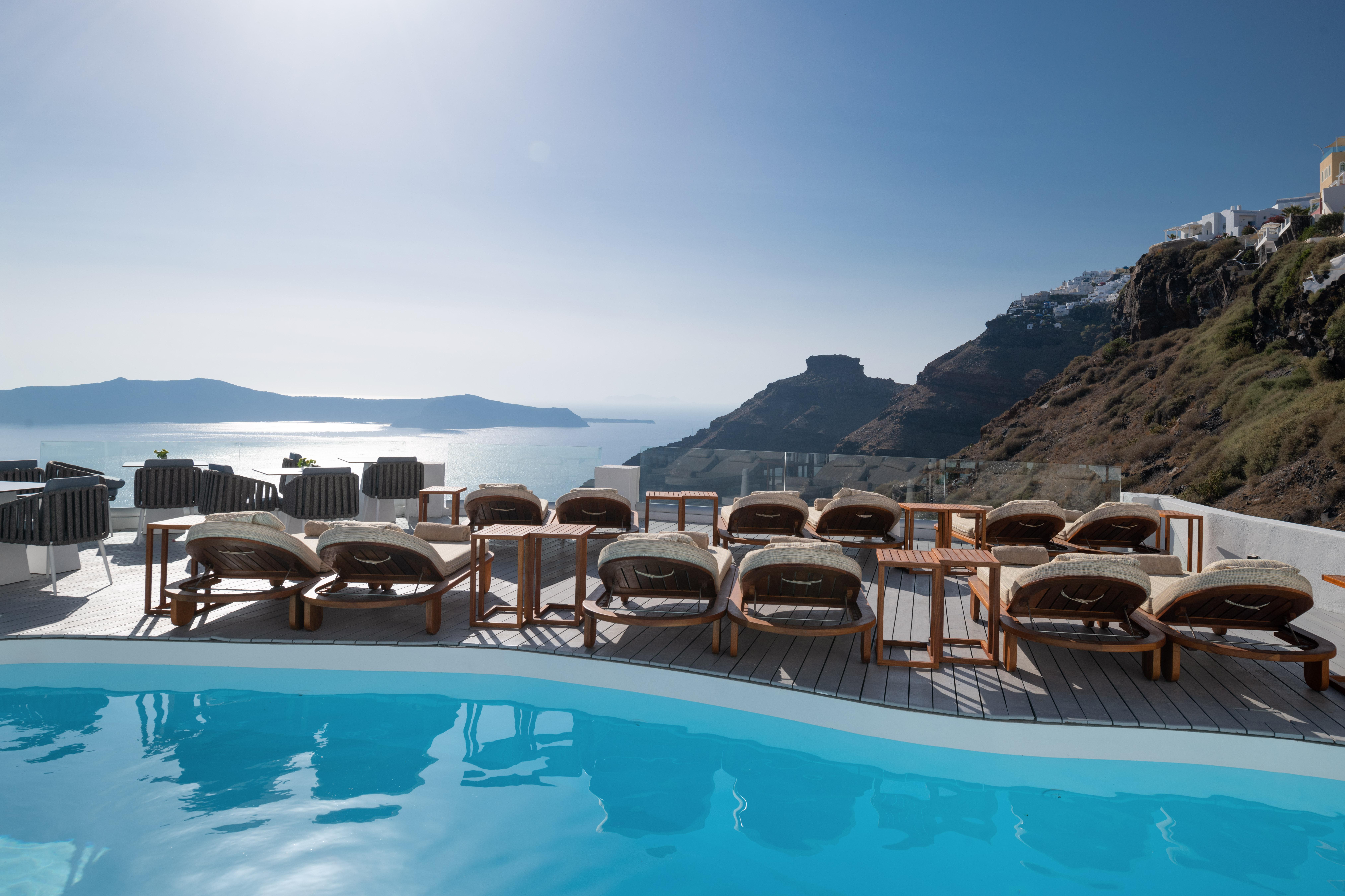 Sun Rocks Boutique Hotel (Adults Only) ฟิรอสเตฟานี ภายนอก รูปภาพ