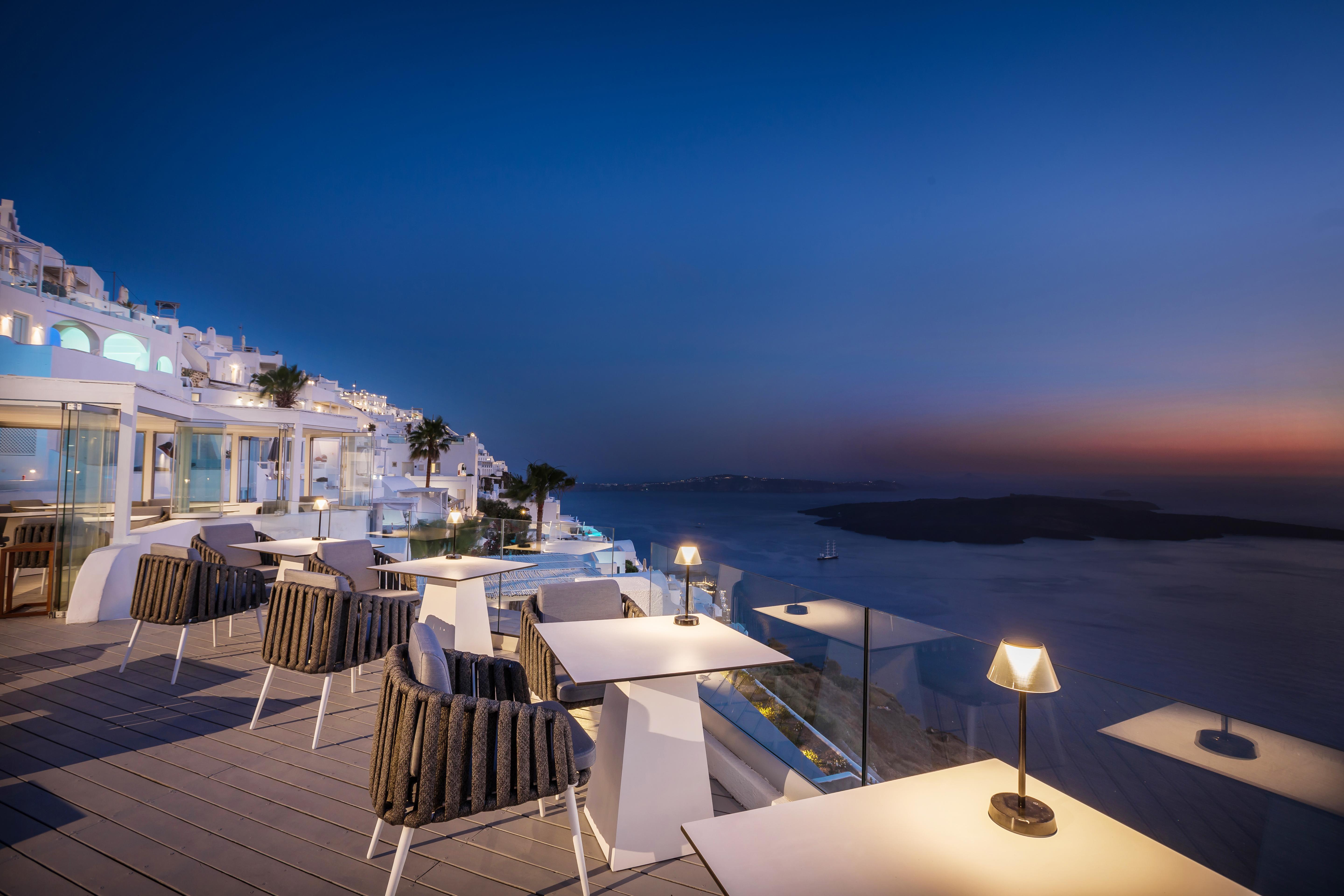 Sun Rocks Boutique Hotel (Adults Only) ฟิรอสเตฟานี ภายนอก รูปภาพ